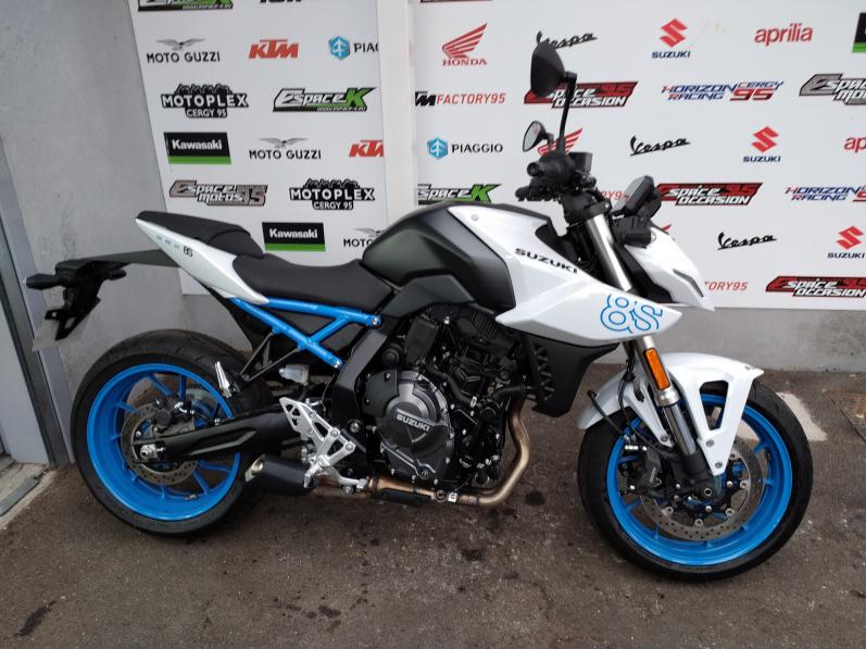 SUZUKI GSX-8S A2 (OU FULL)