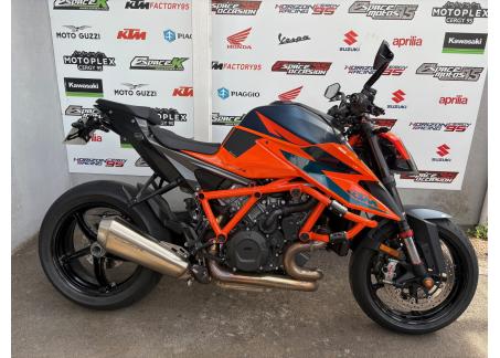 KTM 1290 SUPER DUKE R